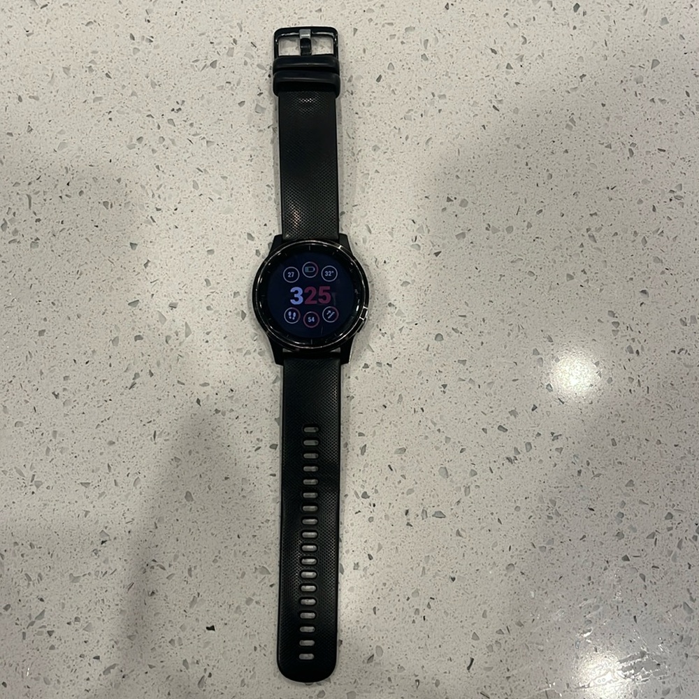 Garmin VivoActive 4